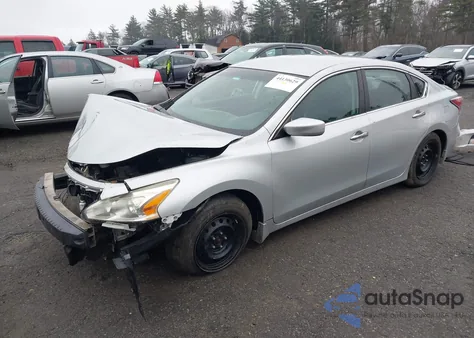 2015 Nissan Altima 2.5 S from USA, damaged, VIN 1N4AL3AP5FN302152